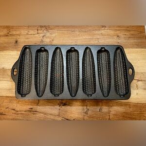 VTG Old Mountain Cast Iron Cornbread Pan